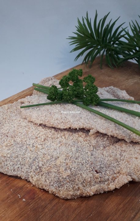 Schnitzel gepaneerd per stuk